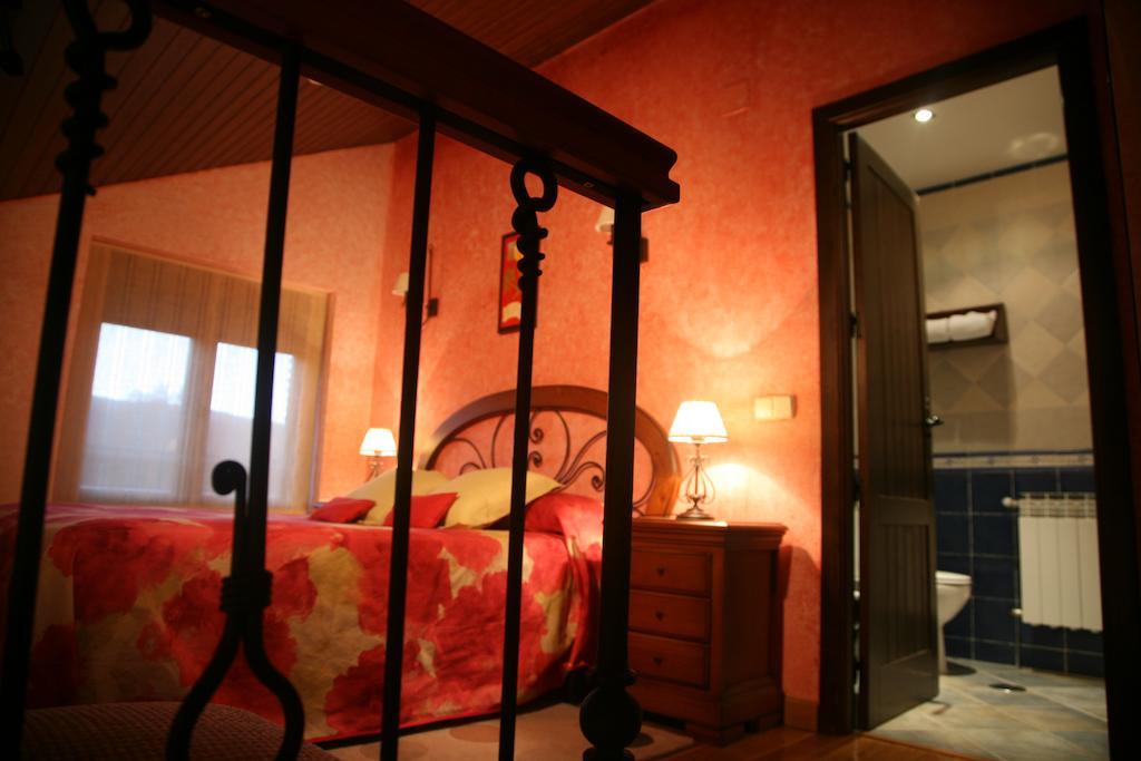 Hotel La Galamperna Nava del Barco Camera foto